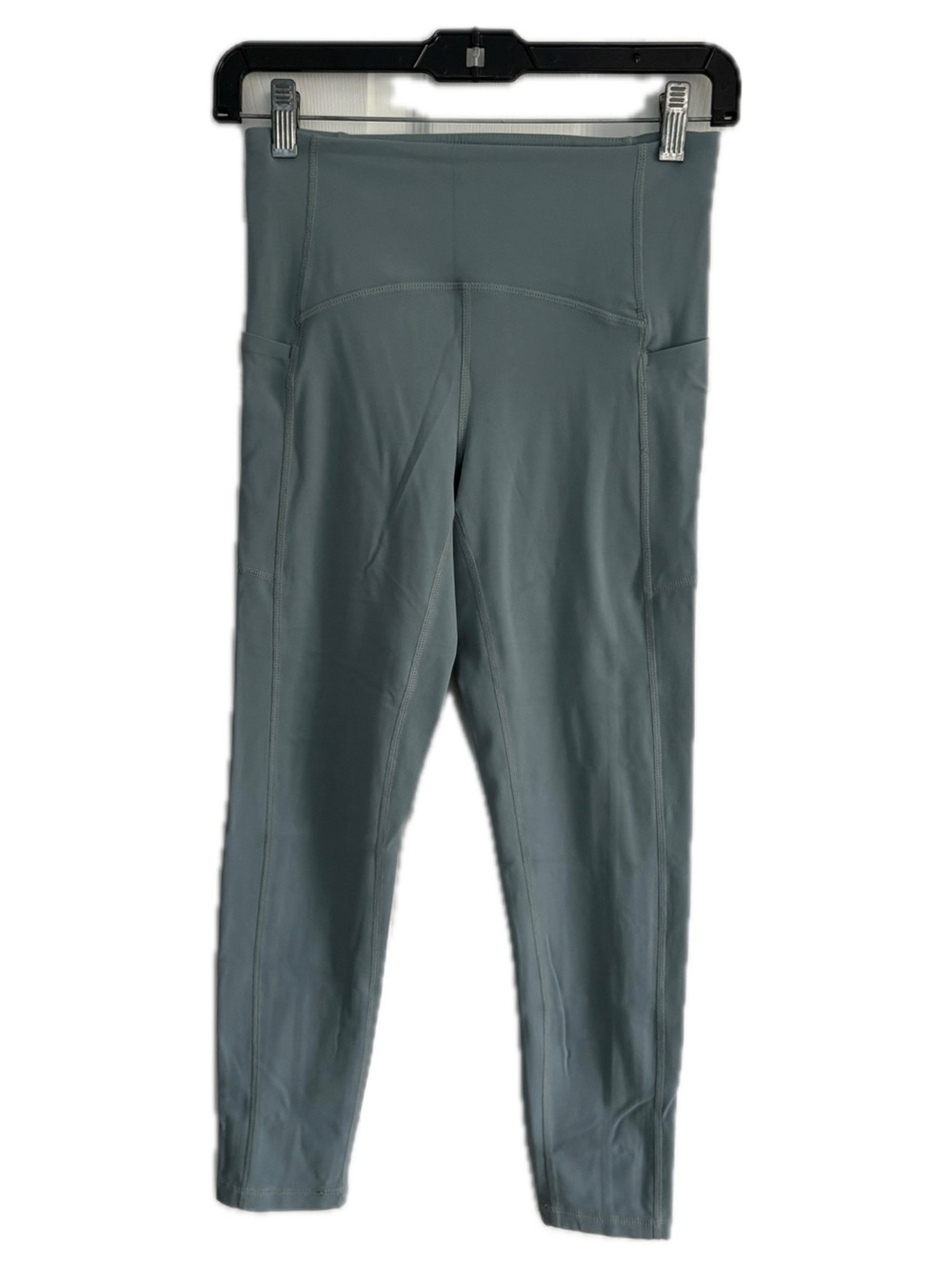 Zella Sage 3/4 leggings with pockets